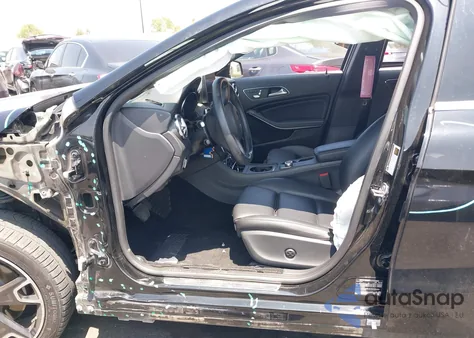2019 Mercedes-Benz Gla 250 from USA, damaged, VIN WDCTG4EB5KU012256
